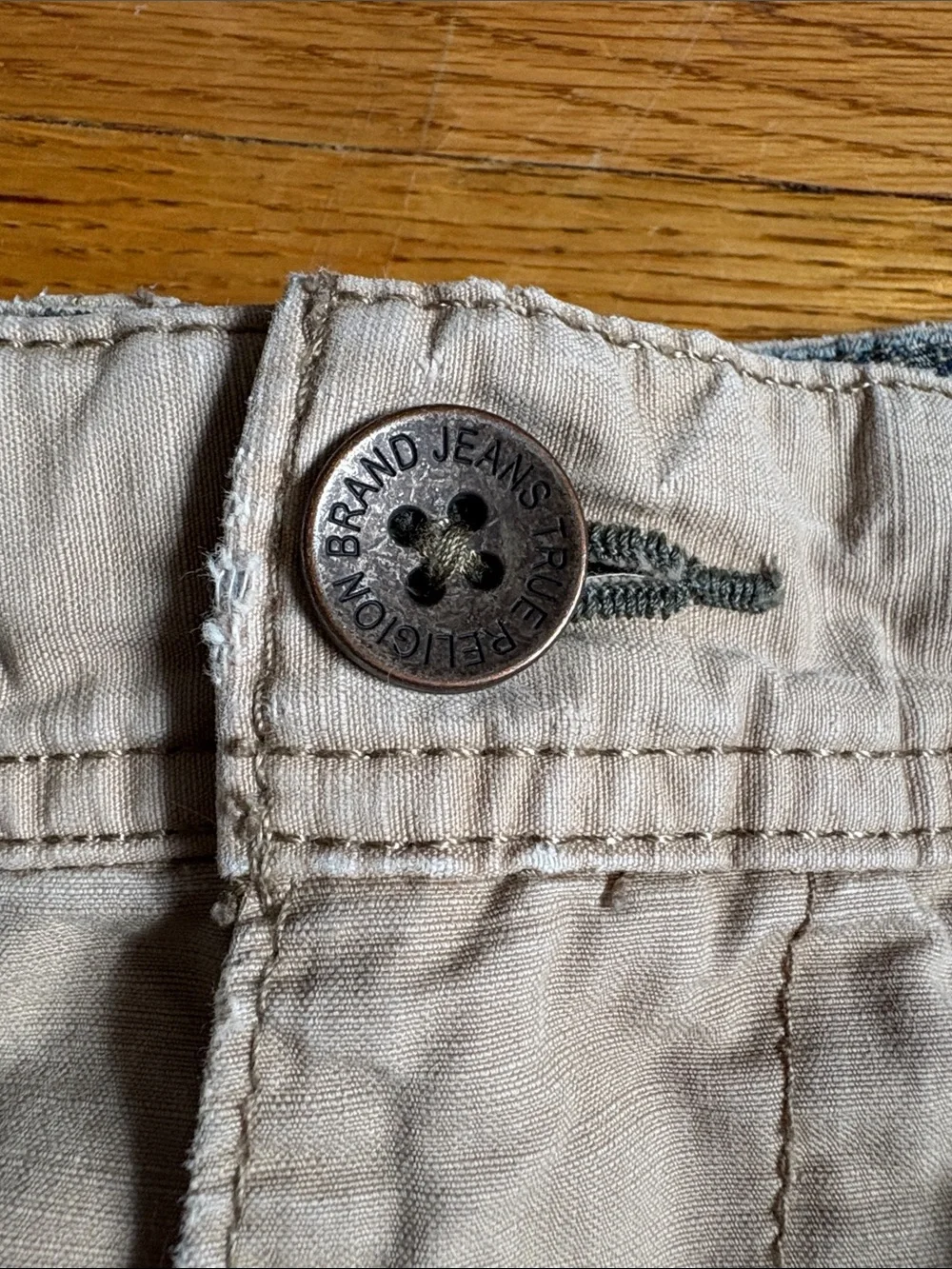 True Religion - Men's Khaki Cargo Shorts